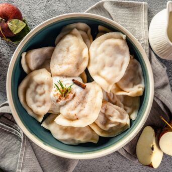 Pierogi z jabłkiem, gruszką i nutą cynamonu 300g Kraina Konesera