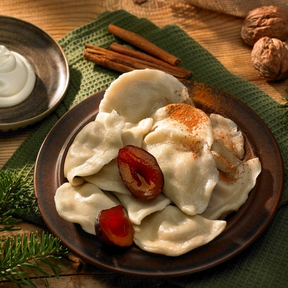 Pierogi ze śliwką i nutą cynamonu 300g Kraina Konesera