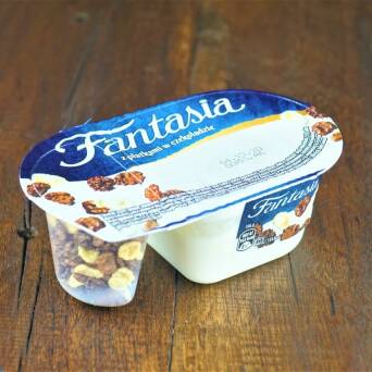 Fantasia Jogurt kremowy z płatkami w czekoladzie Danone 122g 3 szt.