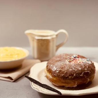 Mega pączki z nadzieniem budyniowo waniliowym (4 szt.)