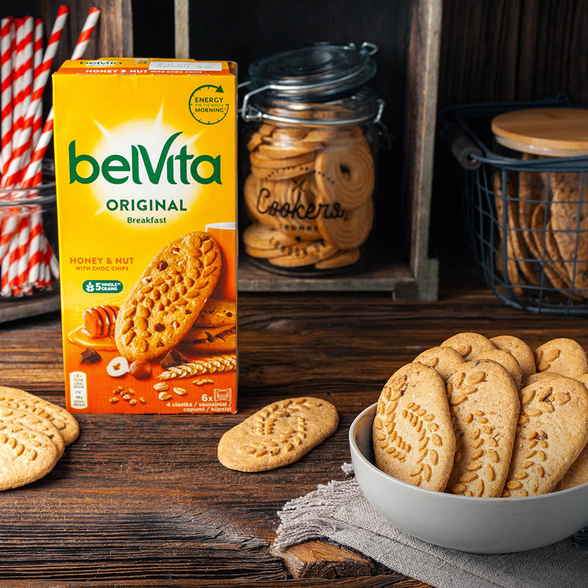 Ciastka zbożowe belVita orzechy i miód 300g