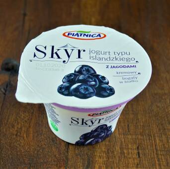 Skyr jogurt typu islandzkiego z jagodami 150g 3 szt.