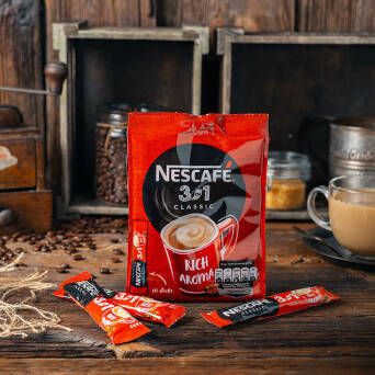 Nescafe 3w1 klasyczna w saszetkach 10 x 16,5 g