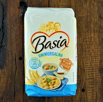 Mąka uniwersalna Basia 1 kg