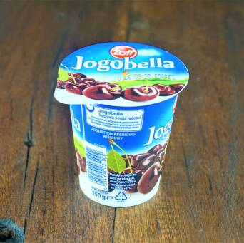 Jogurt czereśniowy Jogobella  150g 3 szt.
