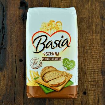 Mąka pszenna pełnoziarnista Basia 900g