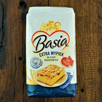Mąka Extra wypiek do ciast drożdżowych Basia 1 kg 3 szt.